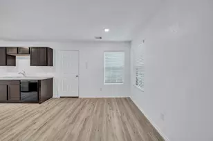 17607 Longwood Trce Ln, New Caney, TX 77357 - Photo 7