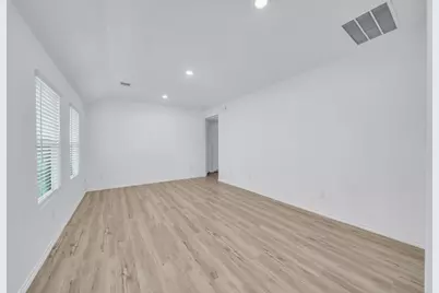 17607 Longwood Trace Lane, New Caney, TX 77357 - Photo 3