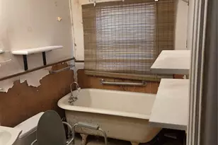 905 Adele St, Houston, TX 77009 - Photo 5