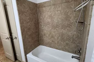 9511 Lesters Wy, San Antonio, TX 78254 - Photo 11