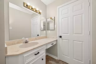 15126 Boudreaux Rd, Tomball, TX 77377 - Photo 23