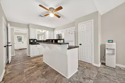 15126 Boudreaux Road, Tomball, TX 77377 - Photo 11