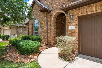 2024 Nogalas Lane, League City, TX 77573 - Photo 3