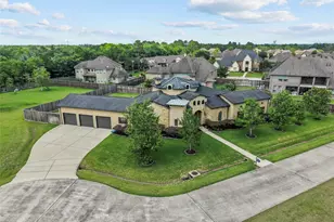 2080 Wilderness Trail, Friendswood, TX 77546 - Photo 5