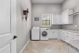 2080 Wilderness Trail, Friendswood, TX 77546 - Photo 35