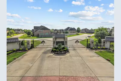 2080 Wilderness Trail, Friendswood, TX 77546 - Photo 47