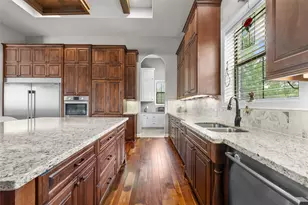 2080 Wilderness Trail, Friendswood, TX 77546 - Photo 17