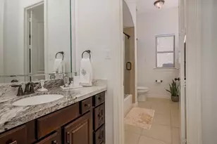 10 Moatwood Ct, The Woodlands, TX 77382 - Photo 23