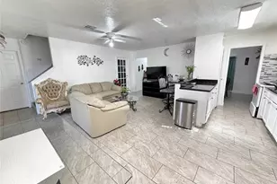 11707 N Evelyn Cir, Houston, TX 77071 - Photo 7