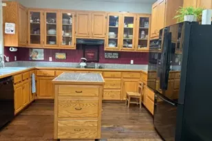 495 Tahitian Dr, Bastrop, TX 78602 - Photo 7