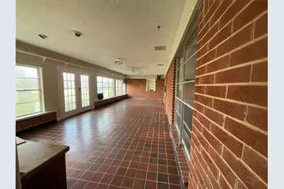 1672 Fm 318, Hallettsville, TX 77964 - Photo 19