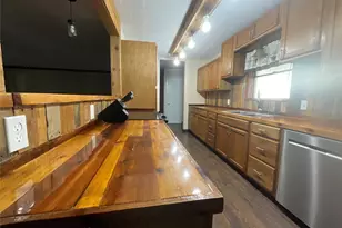 1672 FM318, Hallettsville, TX 77964 - Photo 15