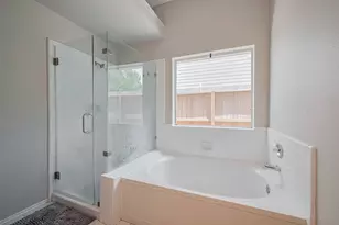 5814 N Magazine Cir, Houston, TX 77084 - Photo 13