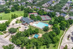 7422 Quiet Glen Dr, Sugar Land, TX 77479 - Photo 17