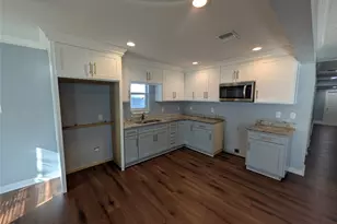 205 Elmo Ave, San Antonio, TX 78225 - Photo 5