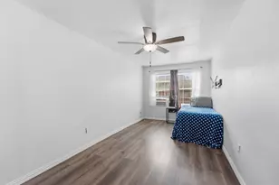 403 S Velasco St, Angleton, TX 77515 - Photo 11