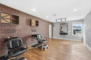 403 S Velasco St, Angleton, TX 77515 - Photo 19