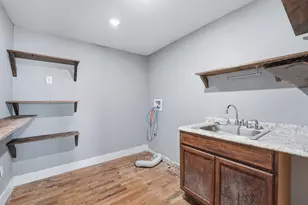 403 S Velasco St, Angleton, TX 77515 - Photo 21