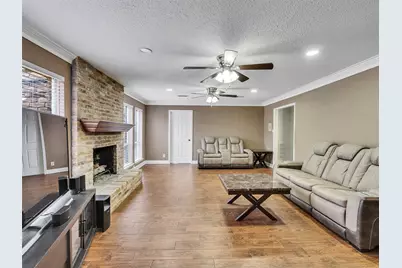 15703 Crestbrook Drive, Houston, TX 77059 - Photo 3