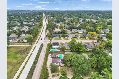 15703 Crestbrook Drive, Houston, TX 77059 - Photo 7