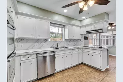 15703 Crestbrook Drive, Houston, TX 77059 - Photo 19