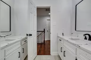 15703 Crestbrook Dr, Houston, TX 77059 - Photo 45