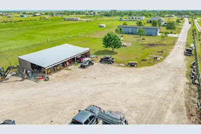 2180 County Road 212, Angleton, TX 77515 - Photo 41