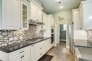 2180 County Rd 212, Angleton, TX 77515 - Photo 21