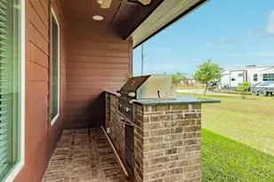 2180 County Rd 212, Angleton, TX 77515 - Photo 35