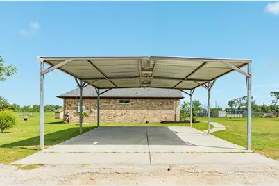 2180 County Road 212, Angleton, TX 77515 - Photo 37