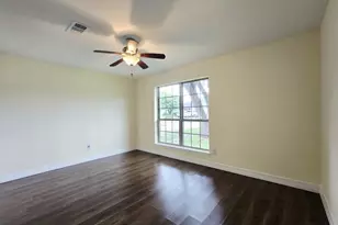 7422 Silent Wood Ln, Houston, TX 77086 - Photo 15