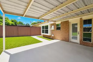 7422 Silent Wood Ln, Houston, TX 77086 - Photo 25
