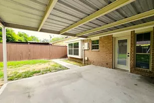 7422 Silent Wood Ln, Houston, TX 77086 - Photo 25