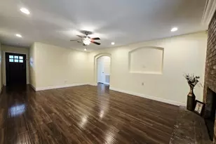 7422 Silent Wood Ln, Houston, TX 77086 - Photo 3