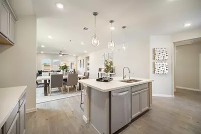 230 Magnolia Laurel Drive, Alvin, TX 77511 - Photo 5