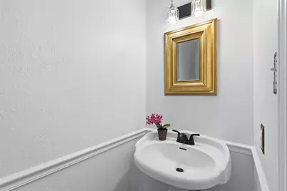 10 E Broken Oak Court, Spring, TX 77381 - Photo 17