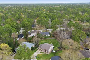 10 E Broken Oak Ct, Spring, TX 77381 - Photo 41