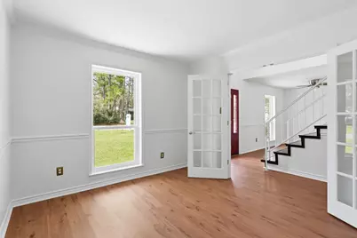 10 E Broken Oak Court, Spring, TX 77381 - Photo 5