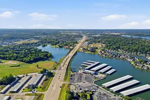 251 Charles Rdg Dr, Montgomery, TX 77316 - Photo 45