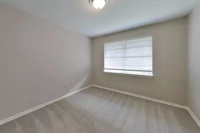 5619 Nina Lee Lane, Houston, TX 77092 - Photo 11