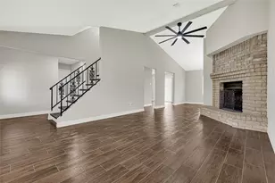 12543 Versailles Dr, Houston, TX 77015 - Photo 5