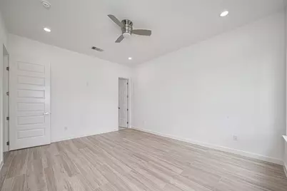 7307 W Knoll Street, Houston, TX 77028 - Photo 35