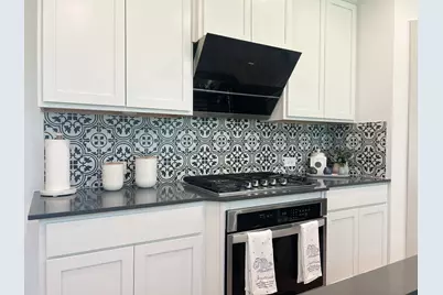 10023 Angelina Woods Lane, Conroe, TX 77384 - Photo 5