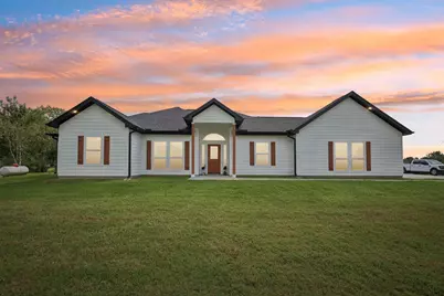 5715 Orchard Lane, Santa Fe, TX 77517 - Photo 1