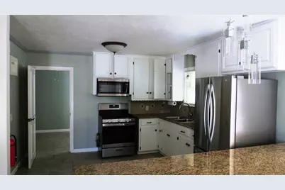 2224 30th Street, Galveston, TX 77550 - Photo 5