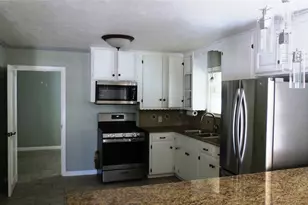 2224 30th St, Galveston, TX 77550 - Photo 5