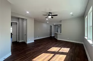 28811 Champion Oaks Dr, Magnolia, TX 77354 - Photo 9