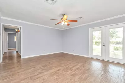 13627 Greenridge Drive, Sugar Land, TX 77498 - Photo 9