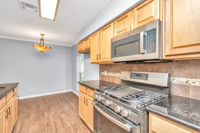 13627 Greenridge Drive, Sugar Land, TX 77498 - Photo 17