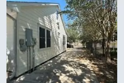 4924 Polk Street, Houston, TX 77023 - Photo 11